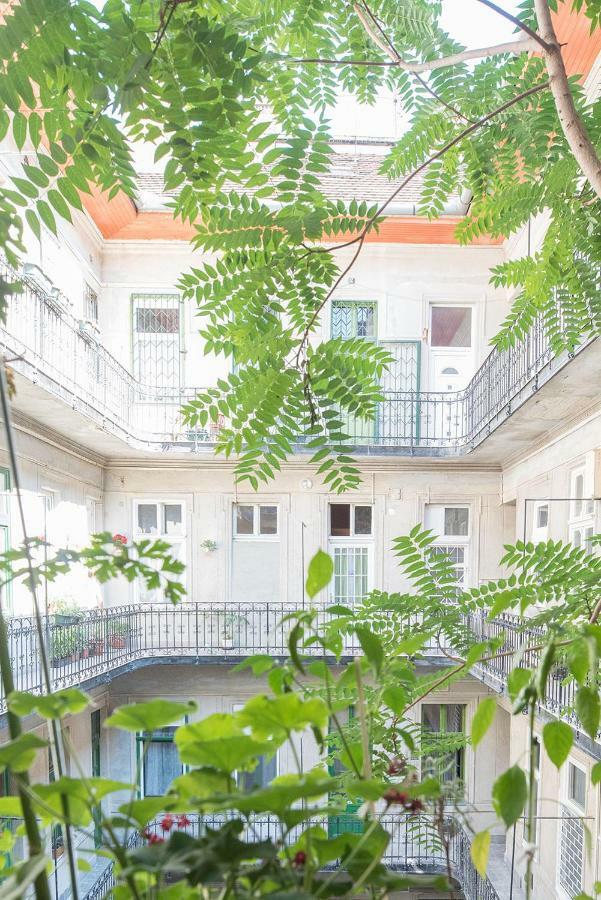 Nice "Trabi" Apartment In The City Budapest Exterior foto